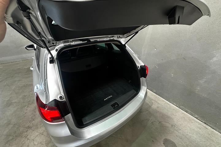 undefined Opel Astra fra 2021