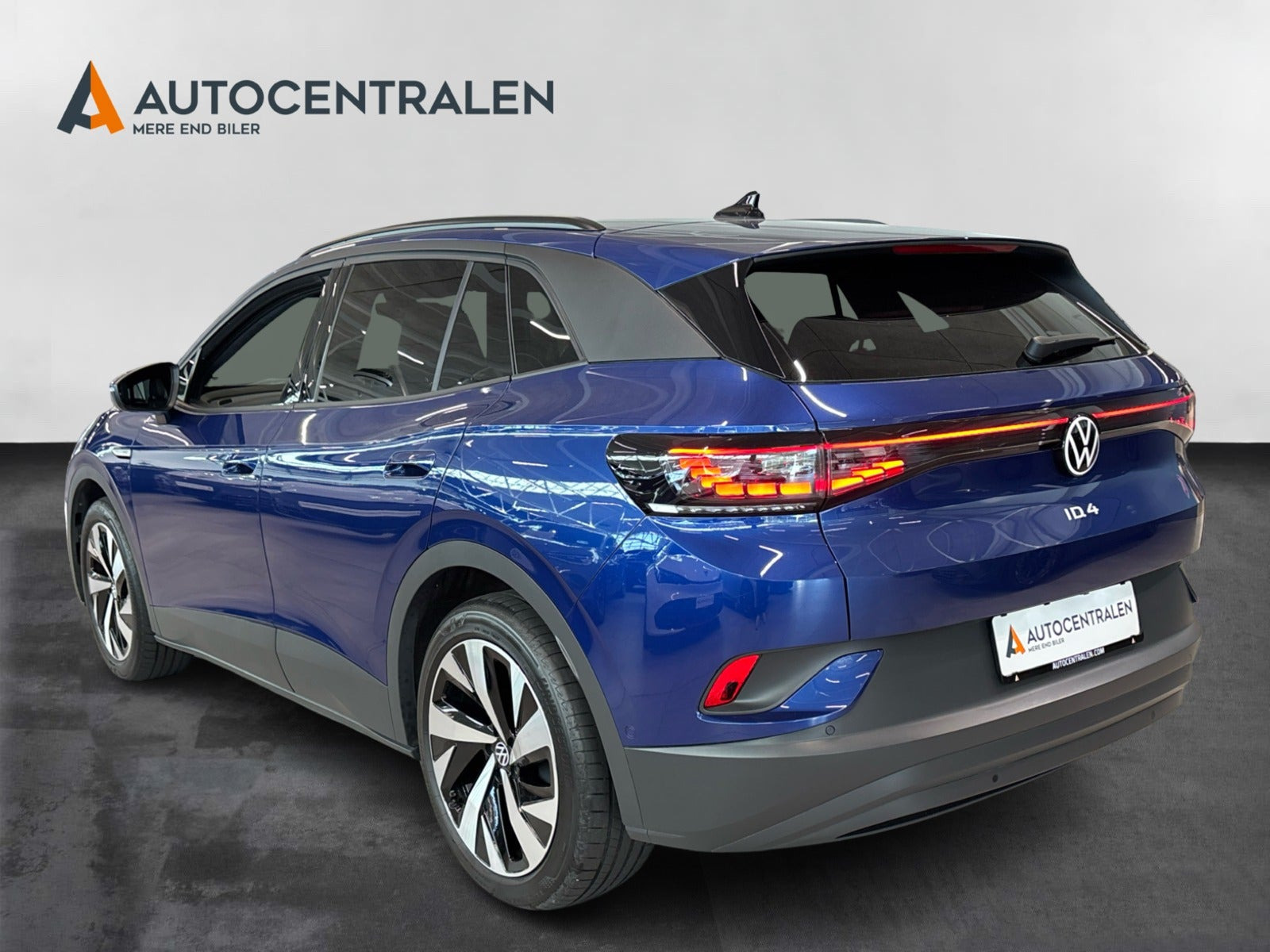 Blå VW ID.4 fra 2023