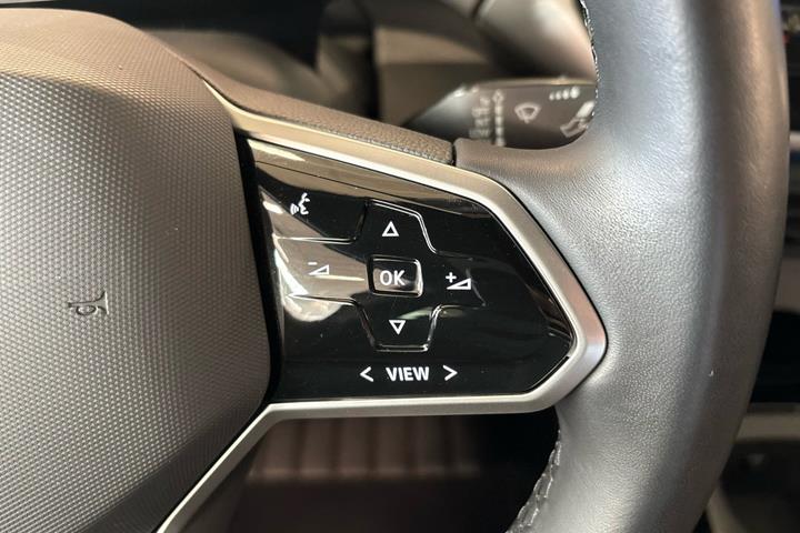 Grå VW ID.5 fra 2023