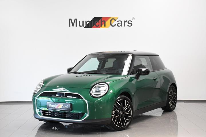 Grøn Mini Cooper E fra 2025