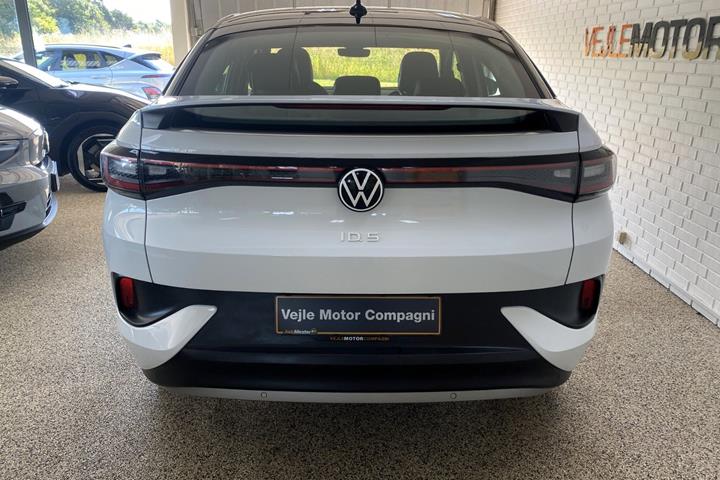 Hvid VW ID.5 fra 2023