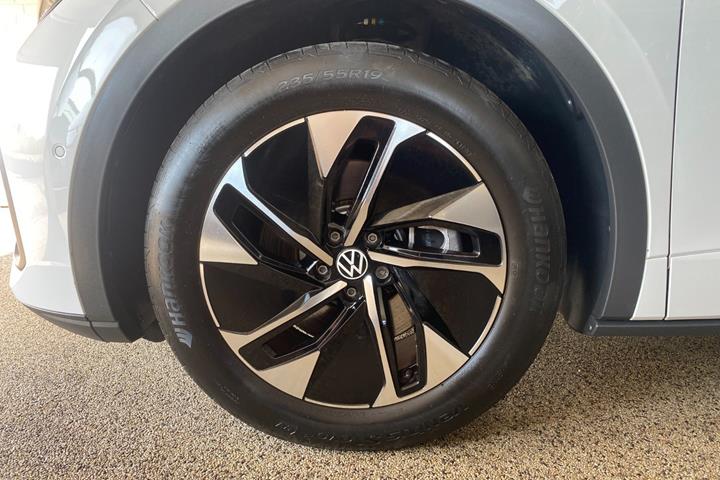 Hvid VW ID.5 fra 2023