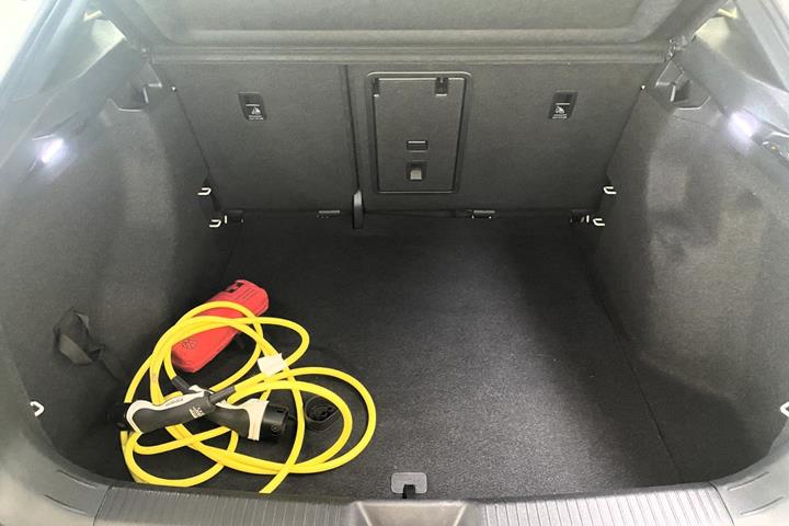 Hvid VW ID.5 fra 2023