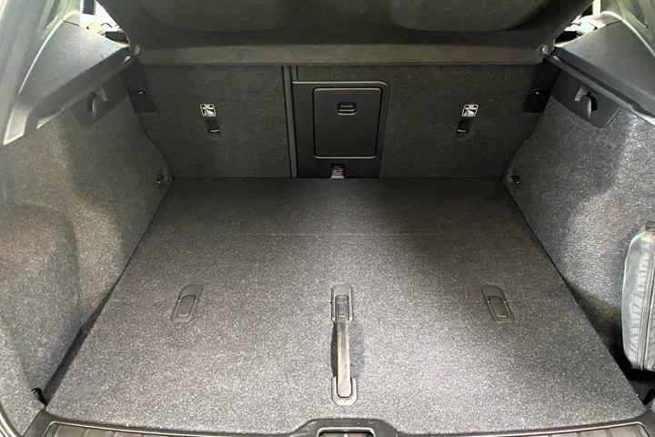 Sort Volvo XC40 fra 2021