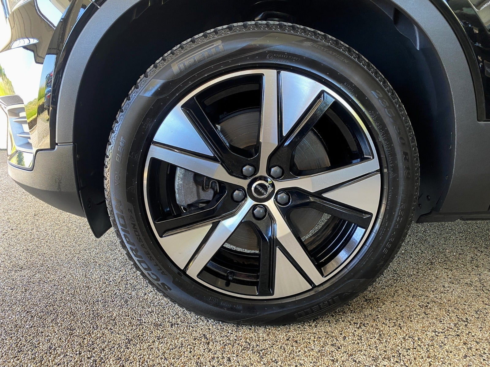 Sort Volvo XC40 fra 2021