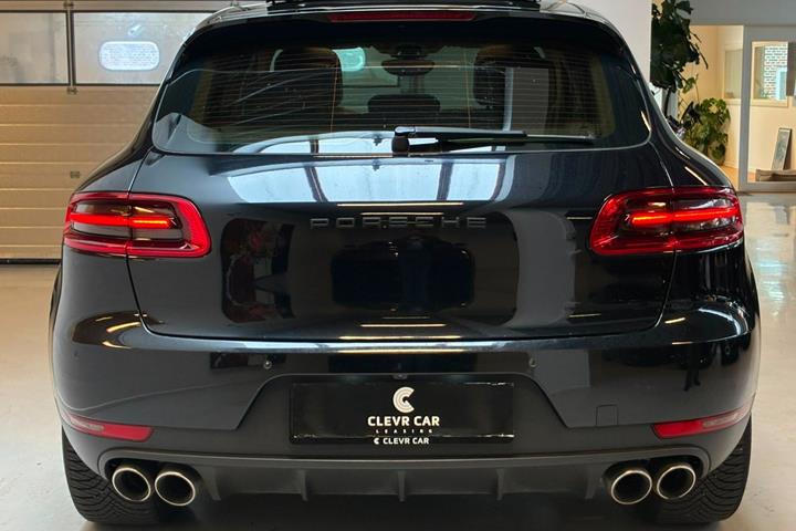 Sort Porsche Macan S fra 2015