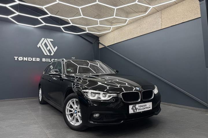 Sort BMW 320d fra 2017