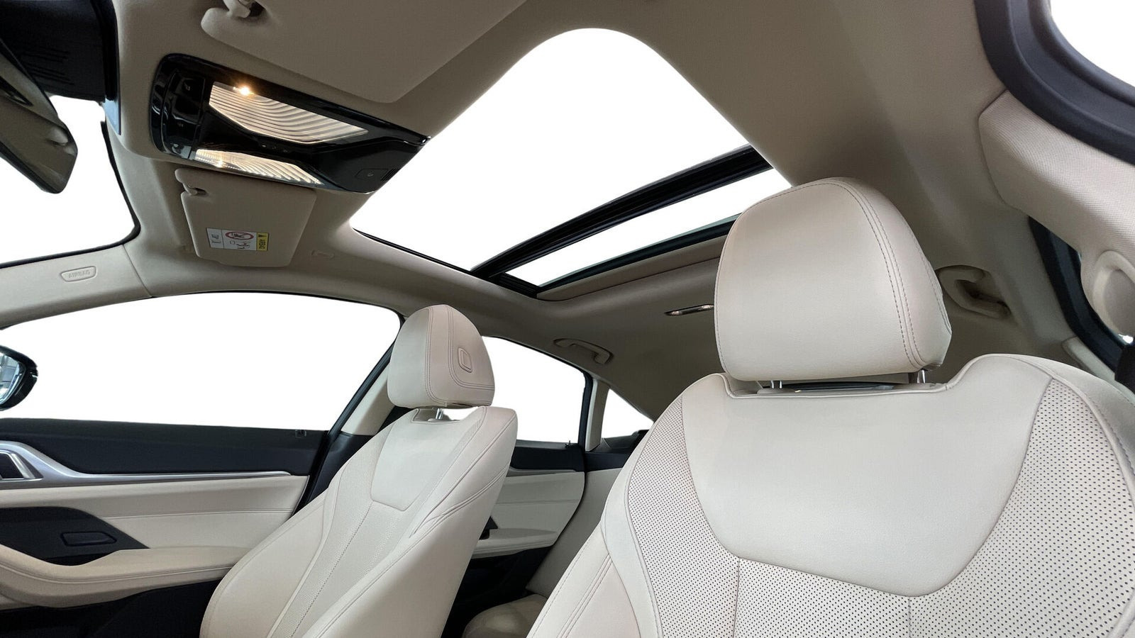 Hvid BMW i4 fra 2023