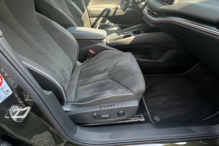 Grøn Skoda Enyaq fra 2026