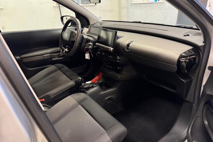 Sølv Citroën C4 Cactus fra 2015
