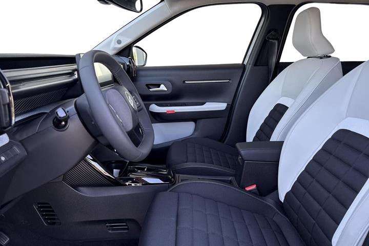 Grå Citroën e-C3 Aircross fra 2025