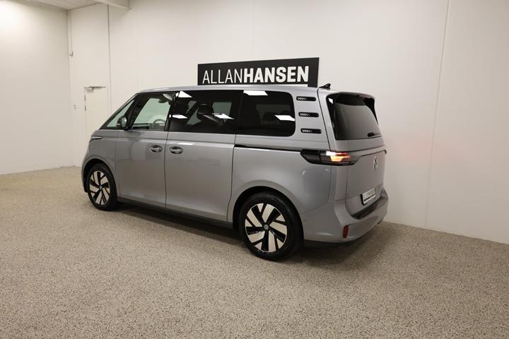 Sølv VW ID.Buzz fra 2023