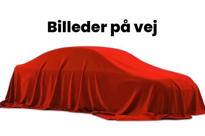 Hvid Volvo XC40 fra 2024