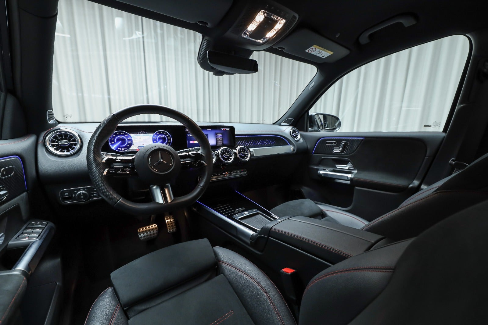 Sort Mercedes EQB250+ fra 2026