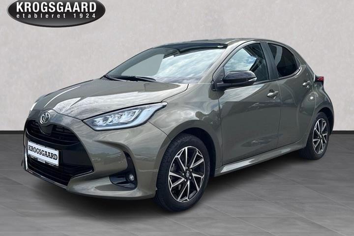 Grøn Toyota Yaris fra 2021
