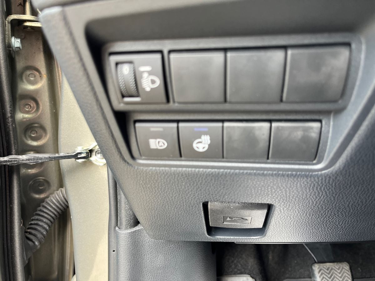 Grøn Toyota Yaris fra 2021