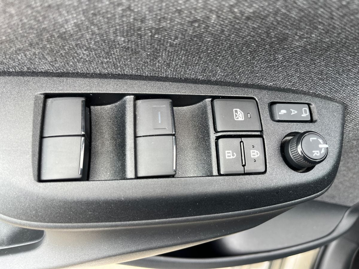 Grøn Toyota Yaris fra 2021