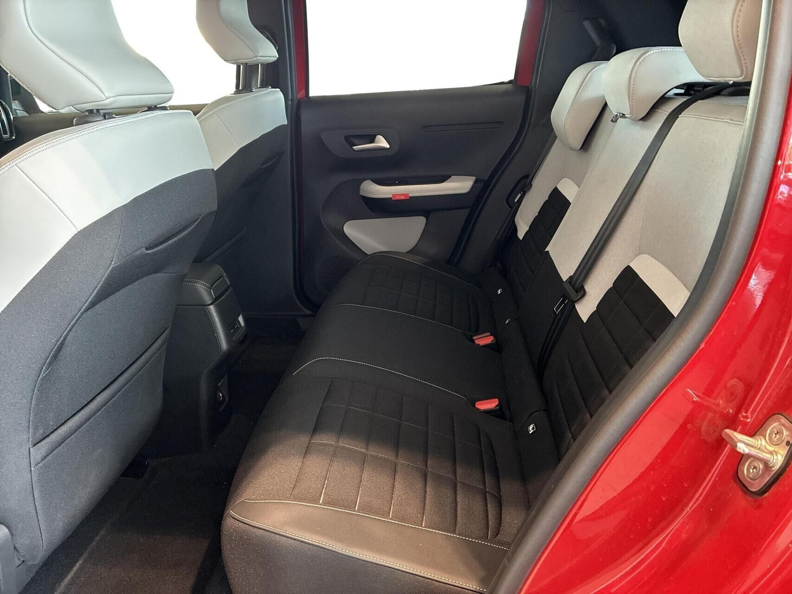 Rød Citroën ë-C3 fra 2025