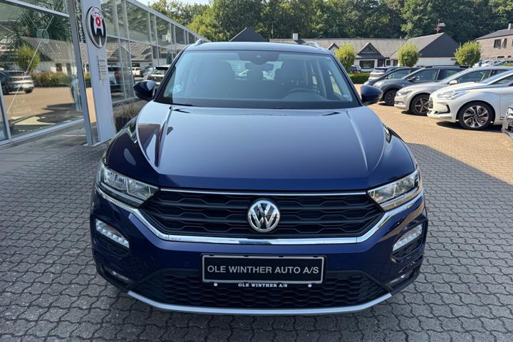 Blå VW T-Roc fra 2018