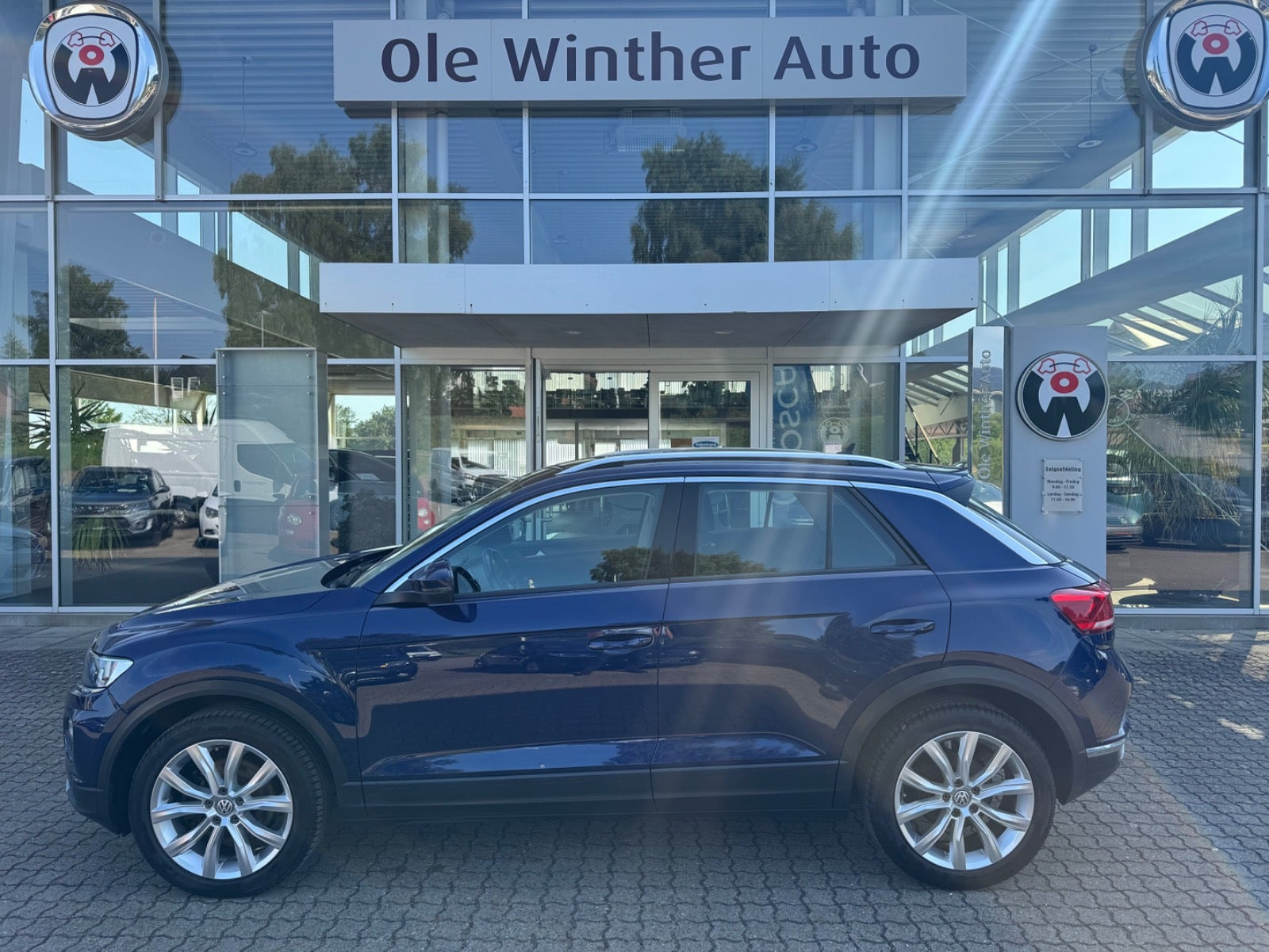 Blå VW T-Roc fra 2018
