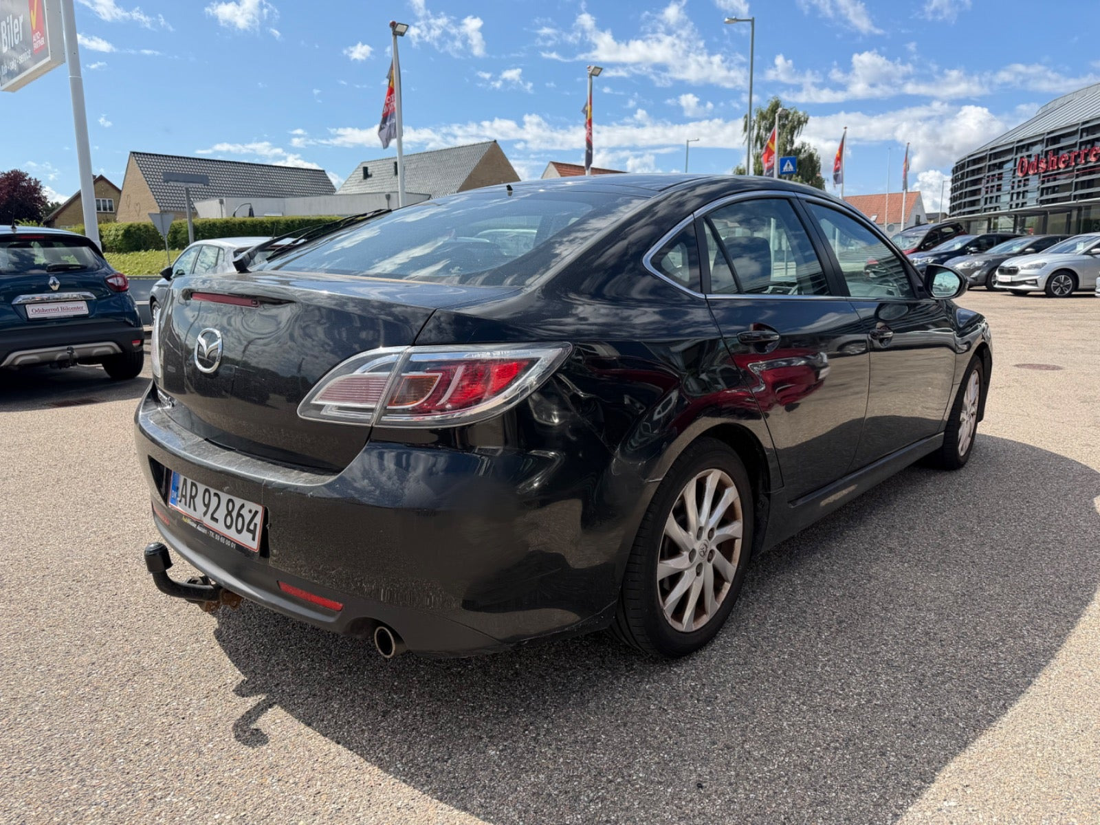 Sort Mazda 6 fra 2010