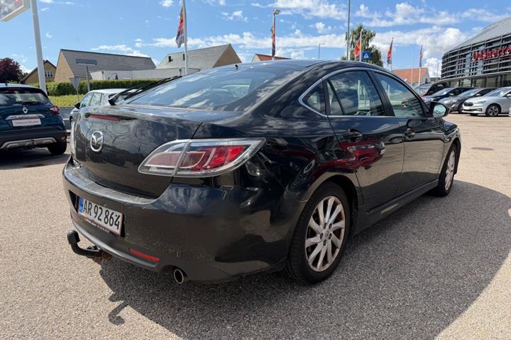 Sort Mazda 6 fra 2010