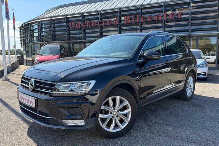 Sort VW Tiguan fra 2017