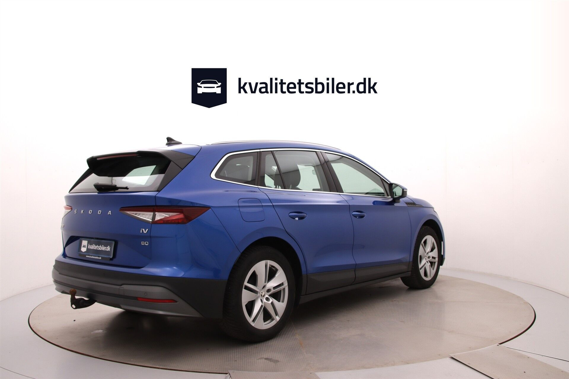 Blå Skoda Enyaq fra 2021