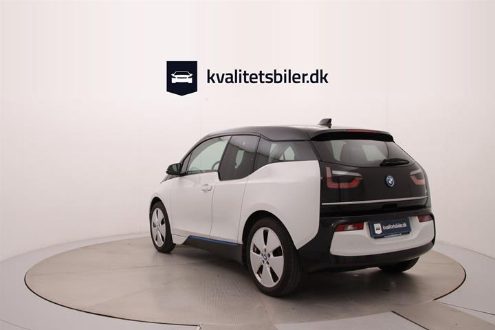 Hvid BMW i3 fra 2022