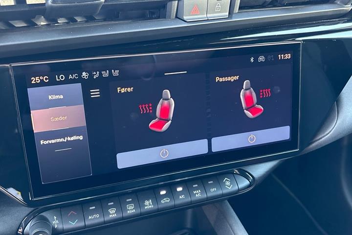 Grå Alfa Romeo Junior fra 2025