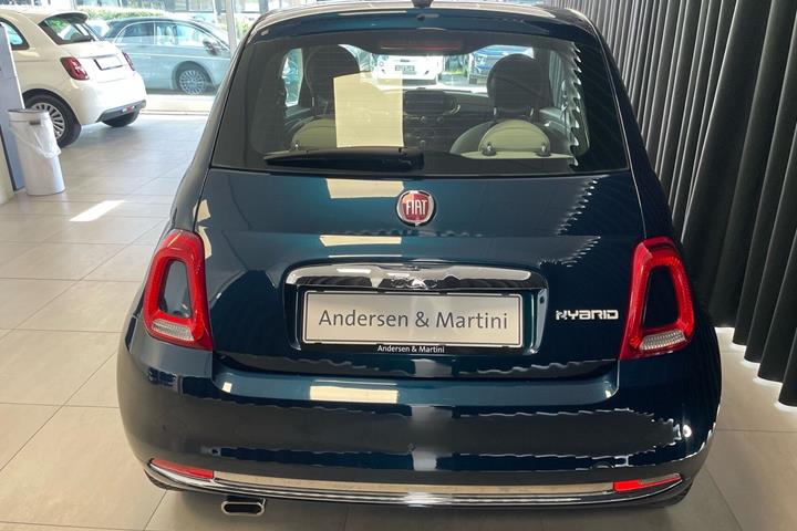 Blå Fiat 500 fra 2021