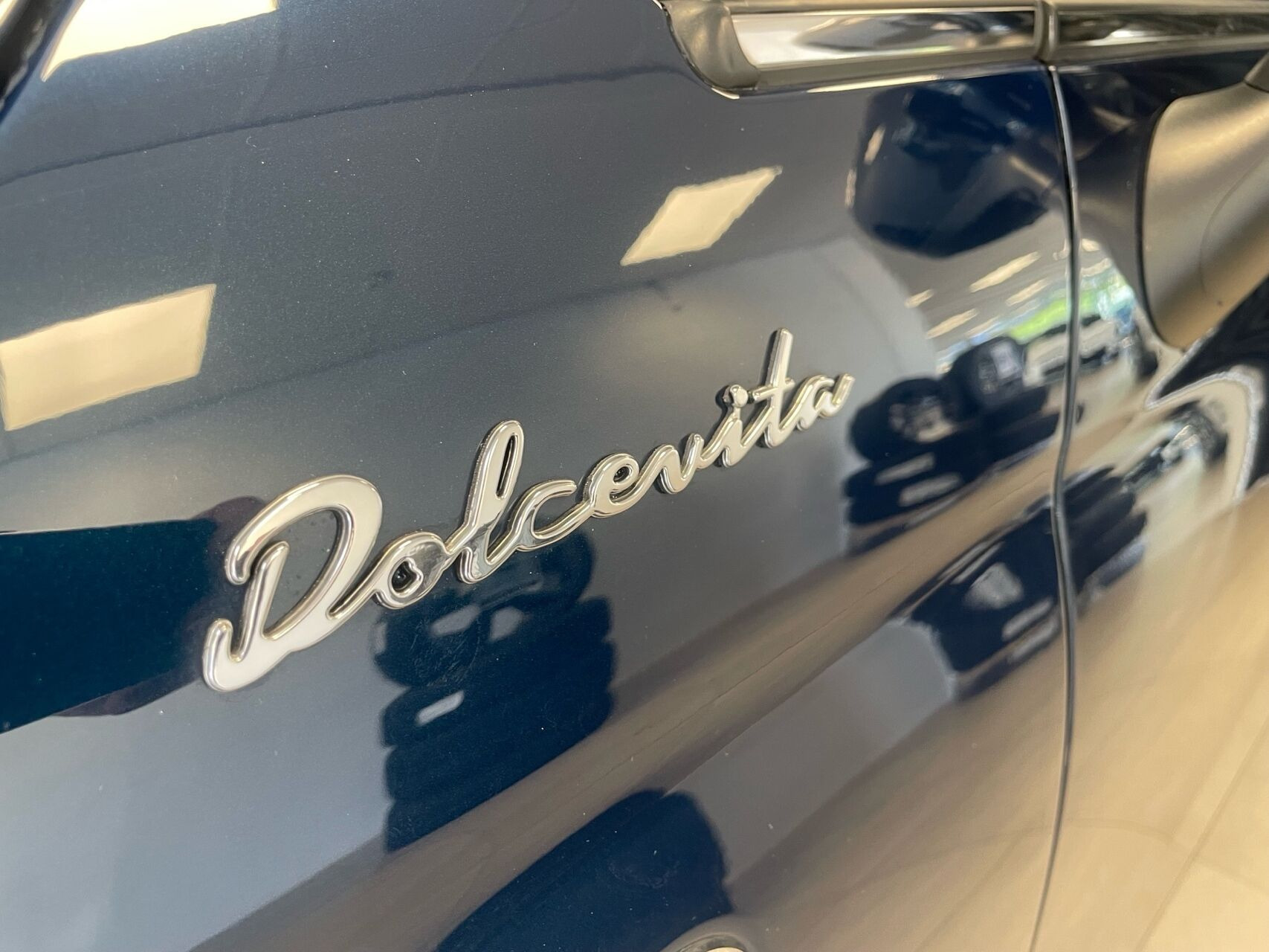 Blå Fiat 500 fra 2021