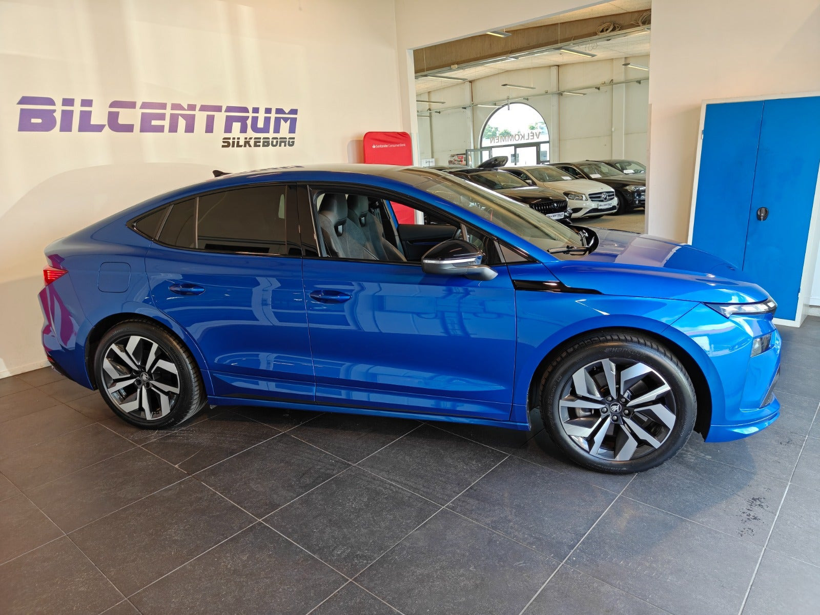 Blå Skoda Enyaq fra 2025