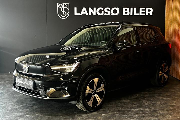 Sort Volvo XC40 fra 2023