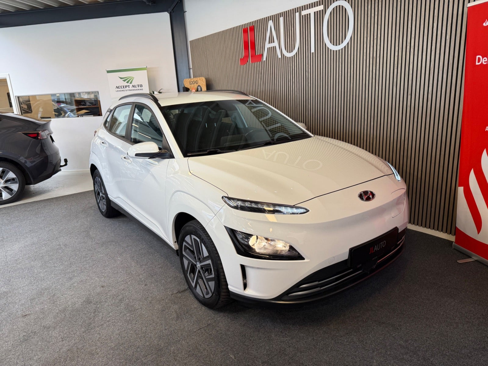 Hvid Hyundai Kona fra 2021