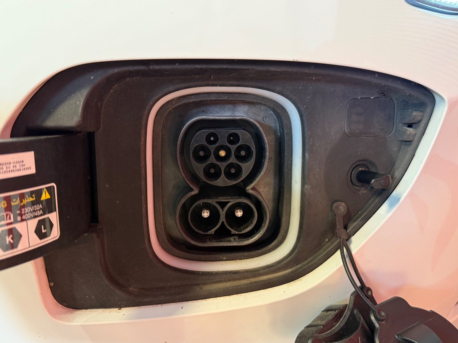 Hvid Hyundai Kona fra 2021