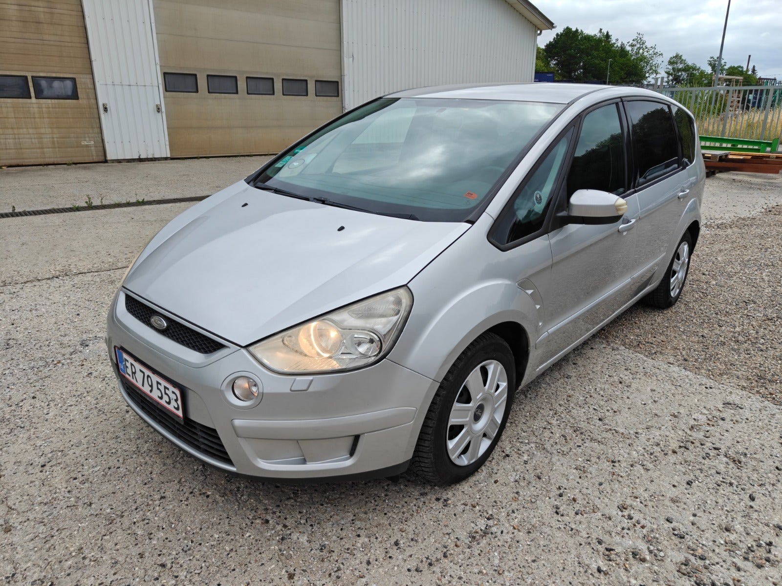 Gul Ford S-MAX fra 2007