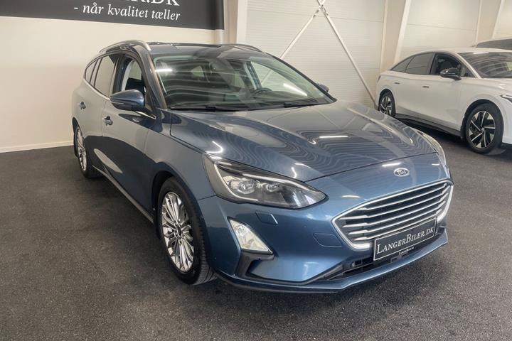 Blå Ford Focus fra 2020
