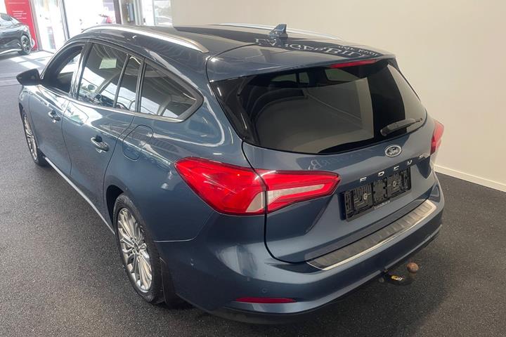Blå Ford Focus fra 2020