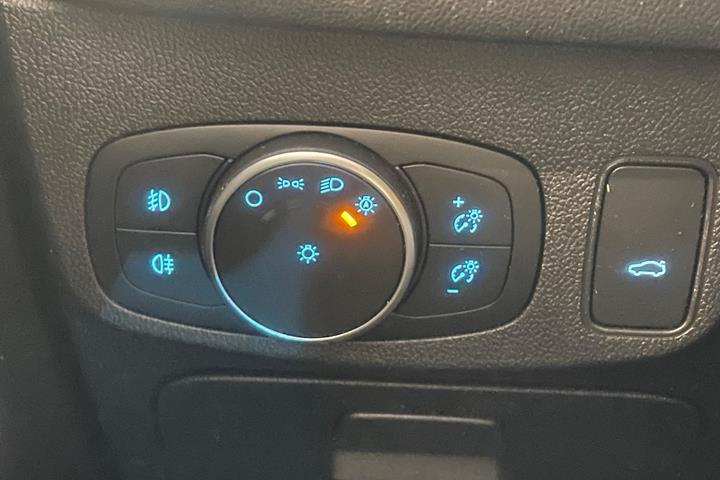 Blå Ford Focus fra 2020