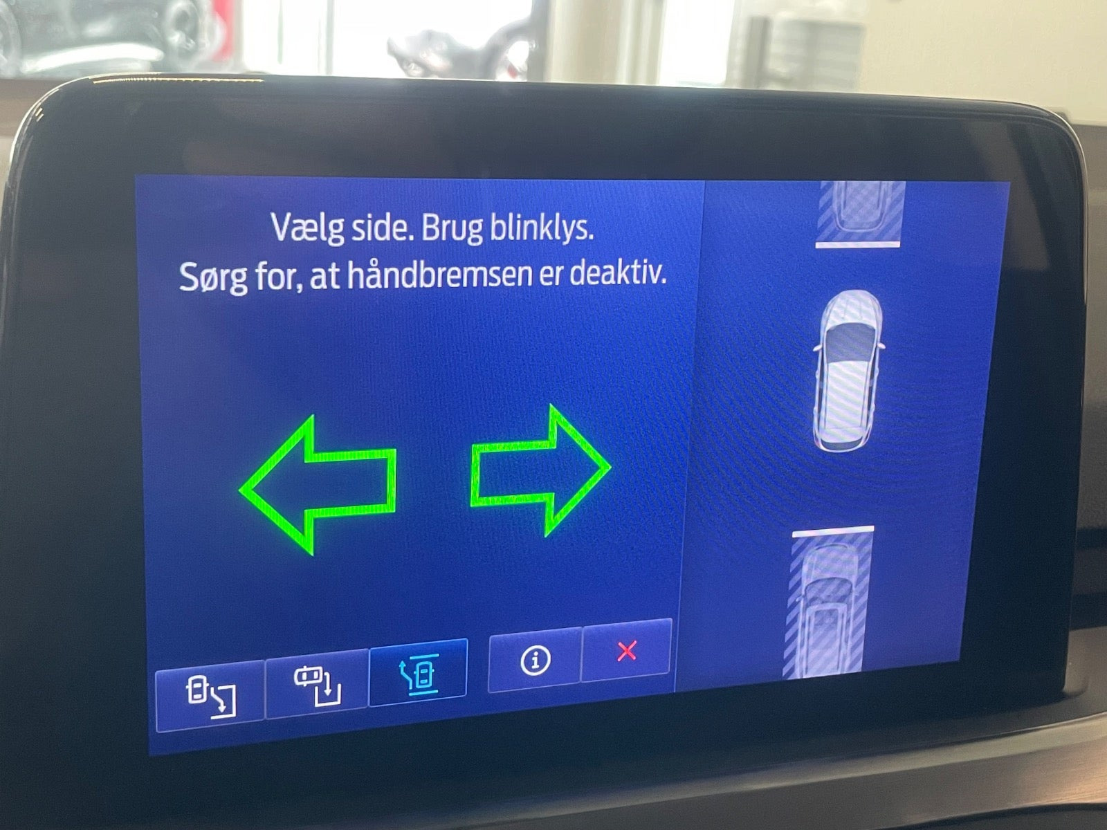 Blå Ford Focus fra 2020
