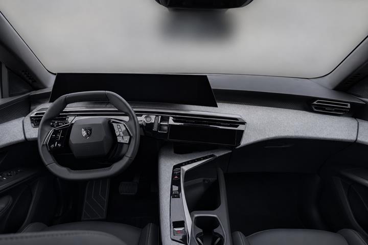 undefined Peugeot e-3008 fra 2025