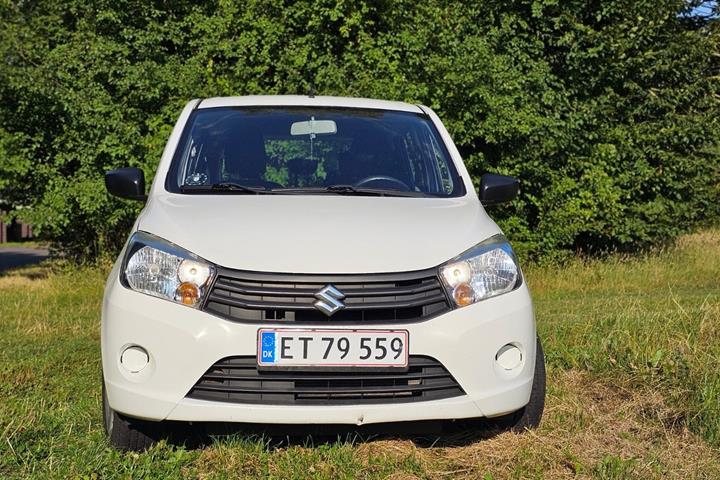 Hvid Suzuki Celerio fra 2015
