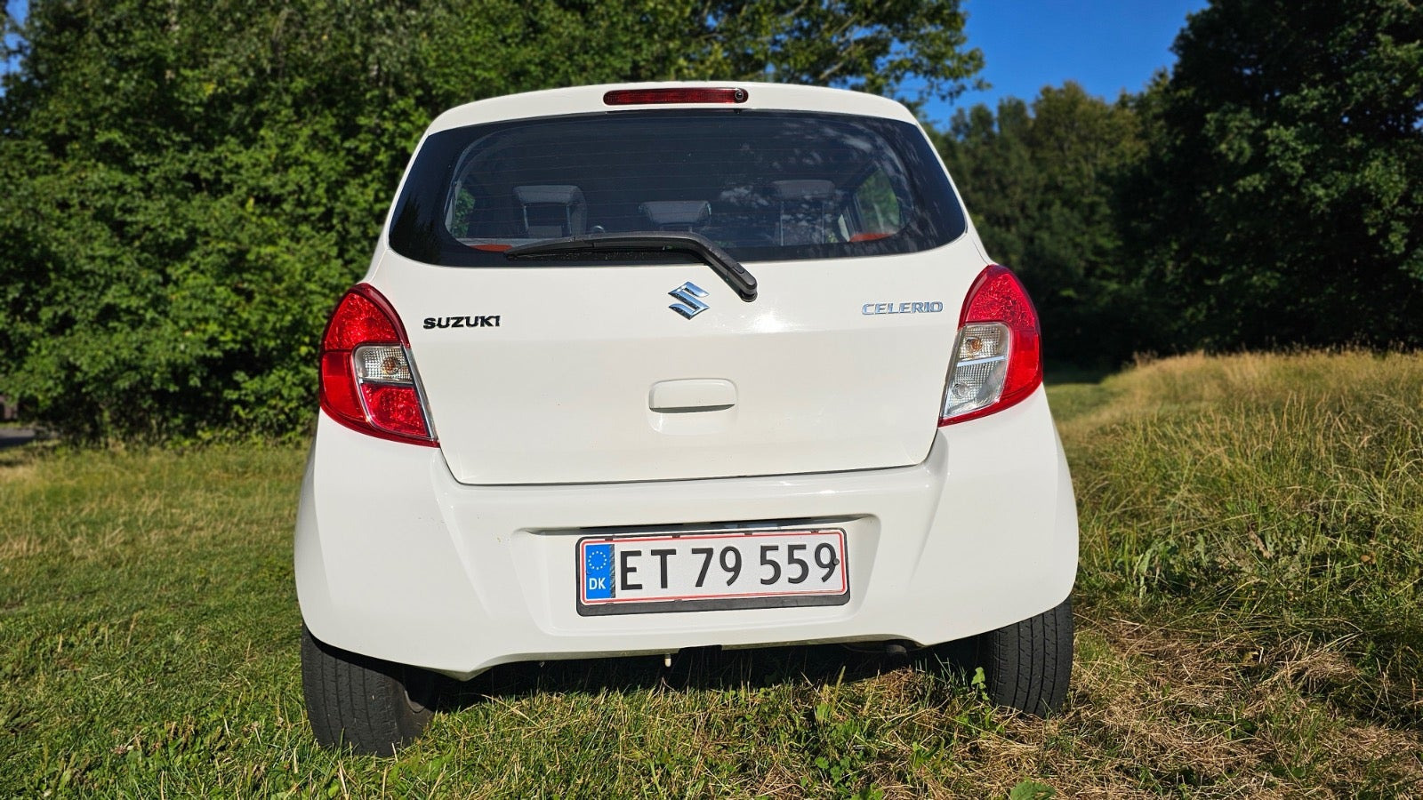 Hvid Suzuki Celerio fra 2015