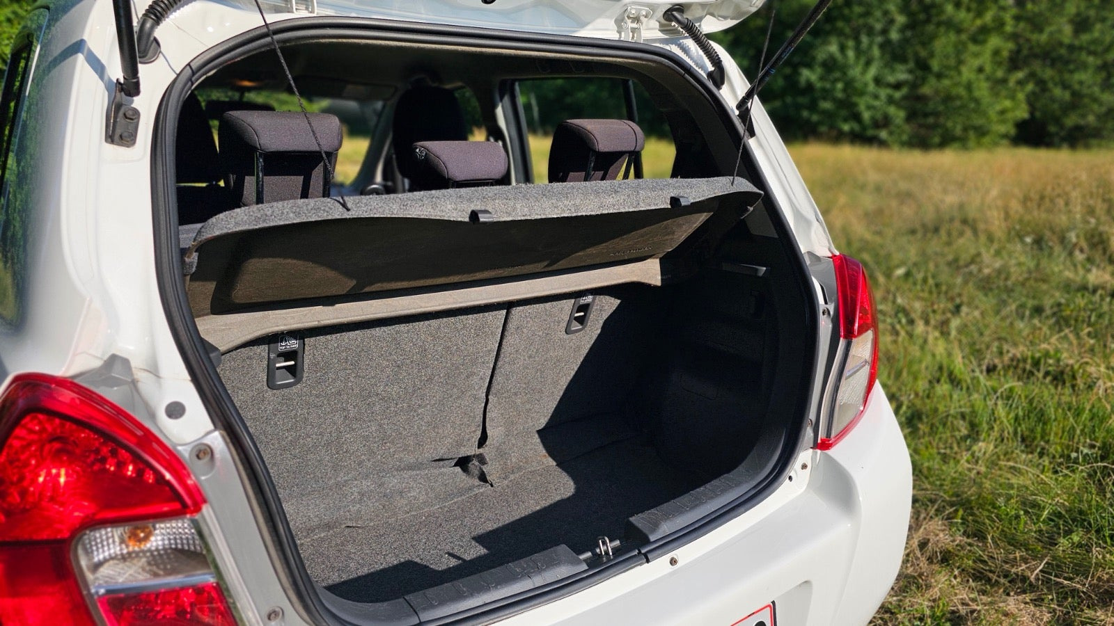 Hvid Suzuki Celerio fra 2015