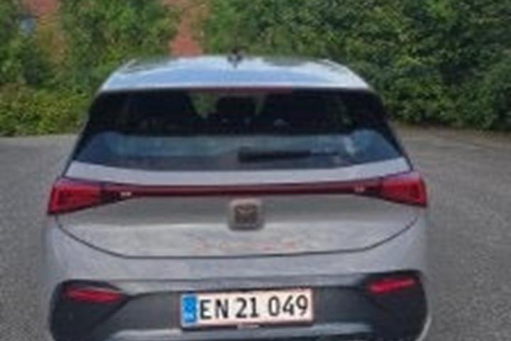 Grå Cupra Born fra 2022