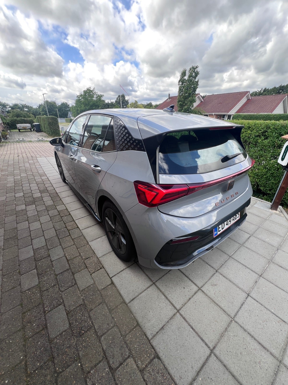 Grå Cupra Born fra 2022
