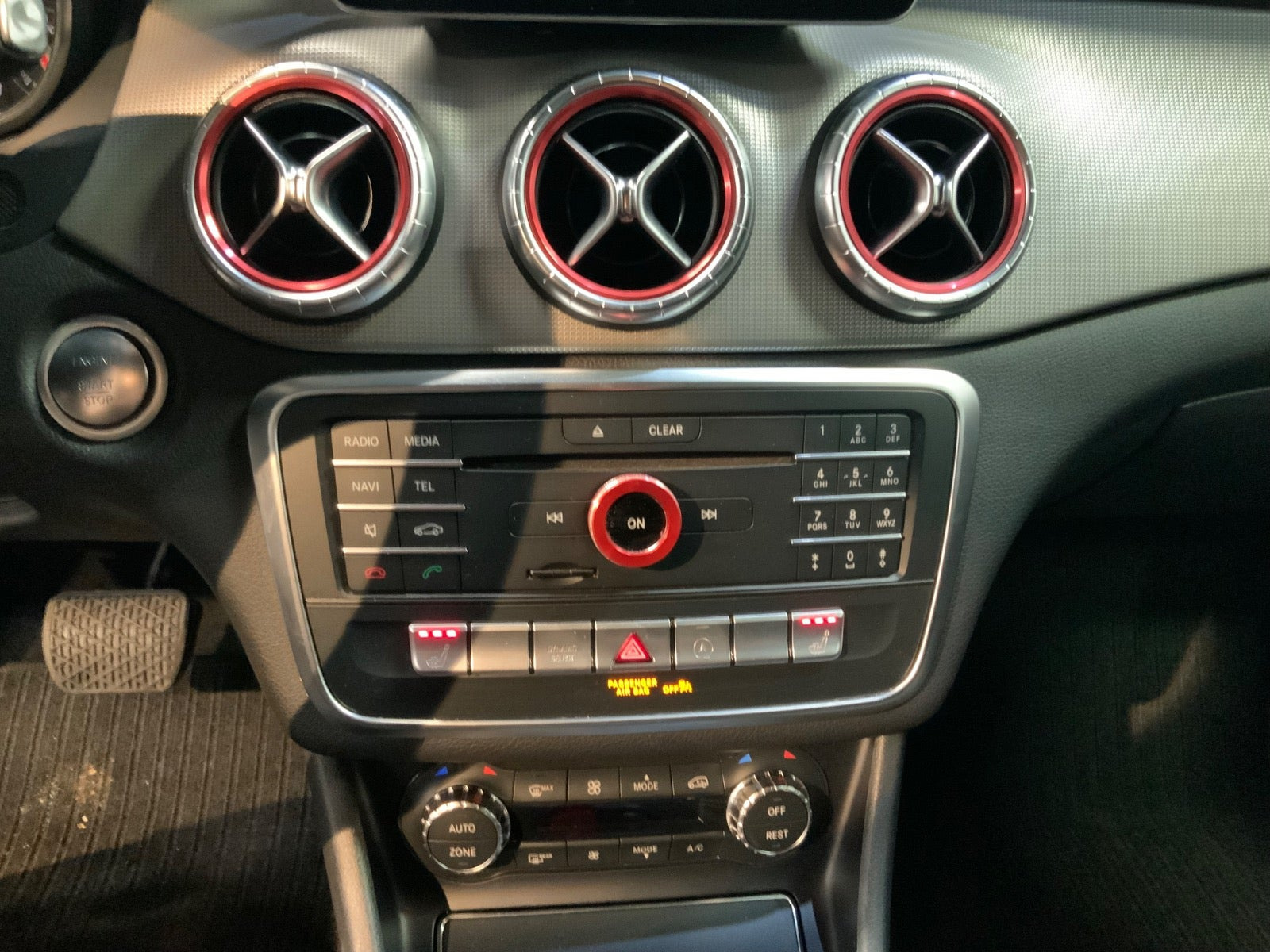 Sort Mercedes CLA200 d fra 2018
