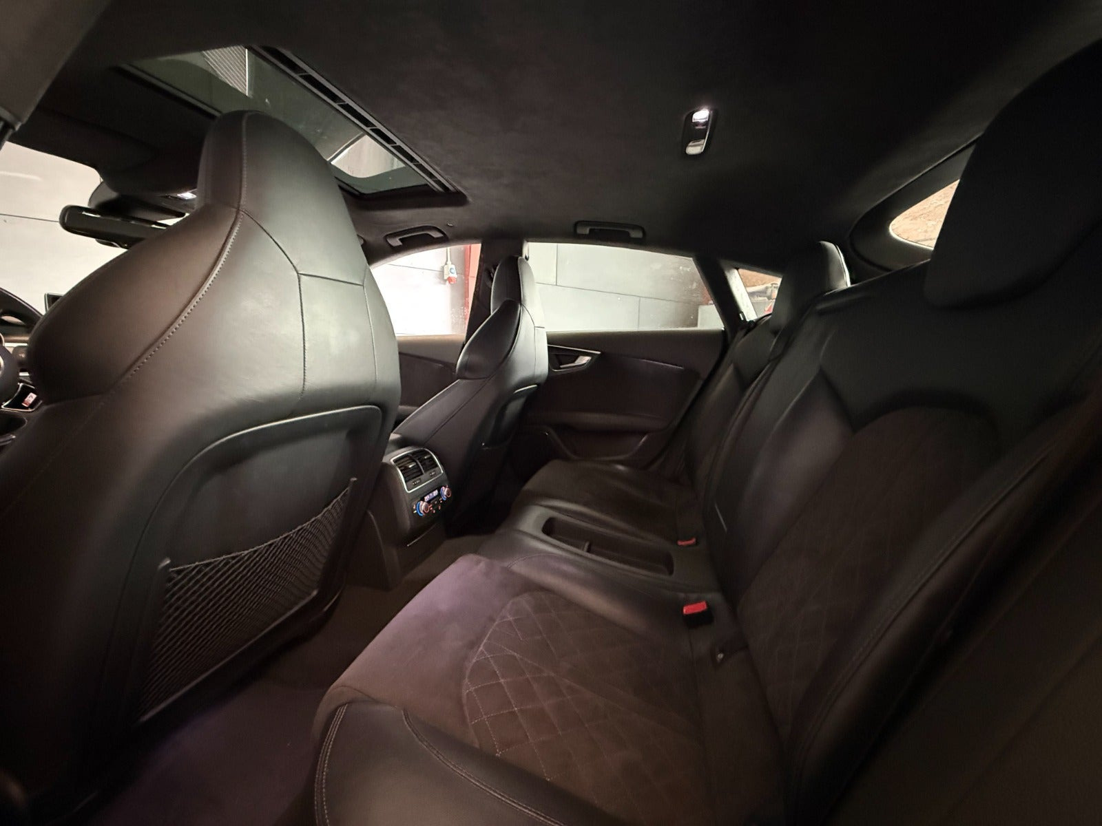 Sort Audi S7 fra 2013