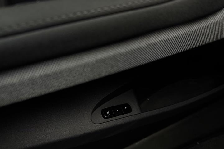 Sort Polestar 2 fra 2020